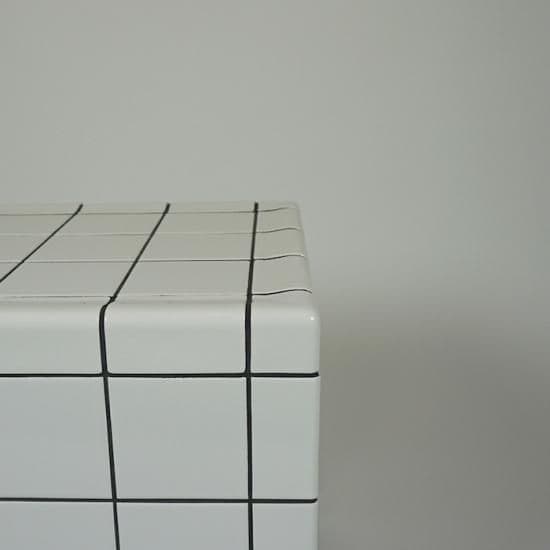 GRID TILE SIDE TABLE - 5