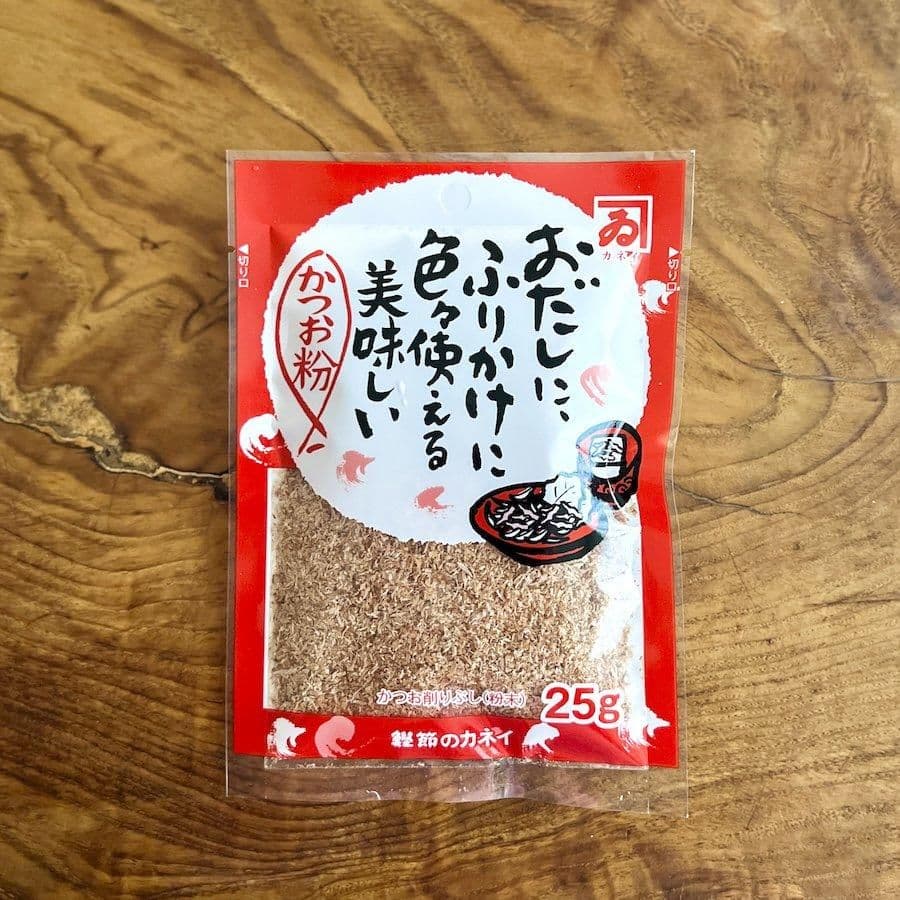 かつお粉 おだしに、ふりかけに色々使える美味しい 25g 鰹節のカネイ 兵庫